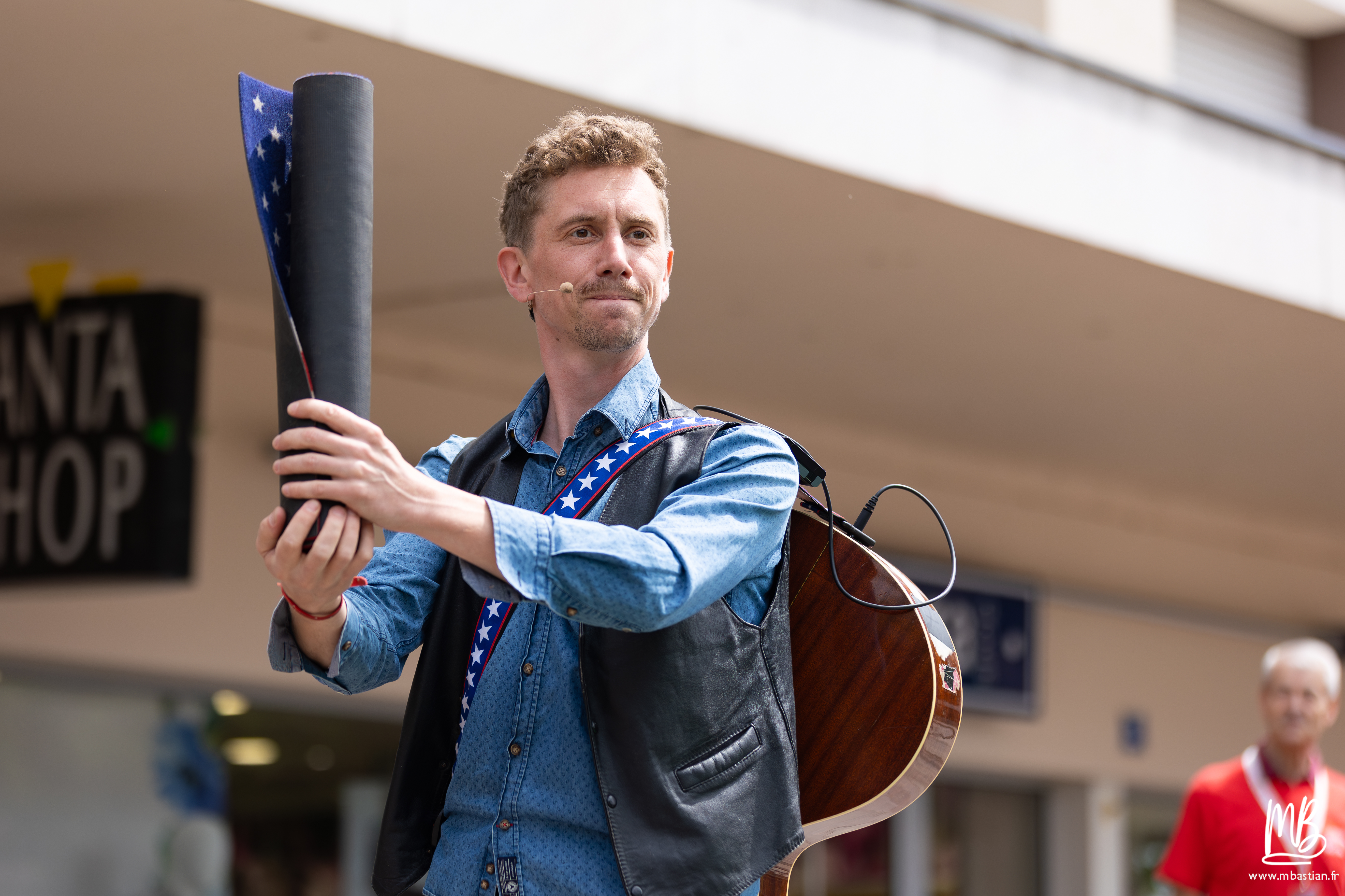 HDN2025 WALTER ET DENIS MB 4